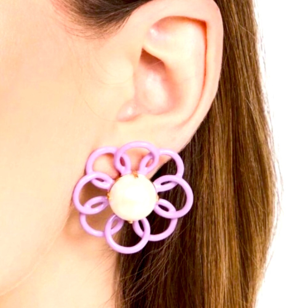 LELE sadoughi pink flower stud earrings with pearl centered